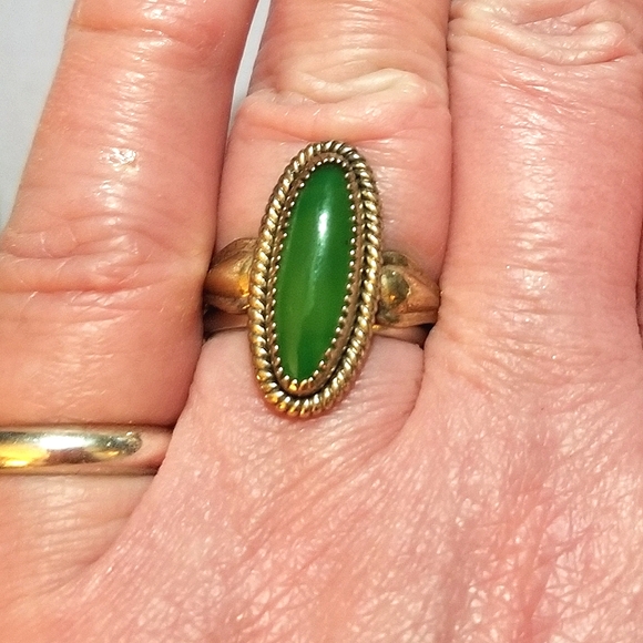 1930s Antique Pacific Jewelry Company Jade Ring - Picture 2 of 7